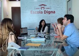 Secretaria de Educação, Leuzinete Pereira, recebe representantes do Itaú Educação e Trabalho