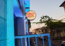 Fachada do Casarão Porta e Janela