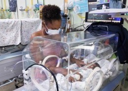 Maternidade promoveu cirurgia inédita em bebê prematuro