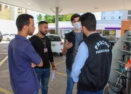 Procon autuou posto localizado na Avenida dos Holandeses