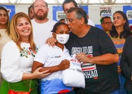 Entrega de equipamentos do Mais Renda em Santa Helena